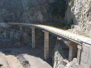 Esta carretera fortalecerá la actividad económica de seis comunidades de Sinaloa y una de Durango. ESPECIAL / SICT