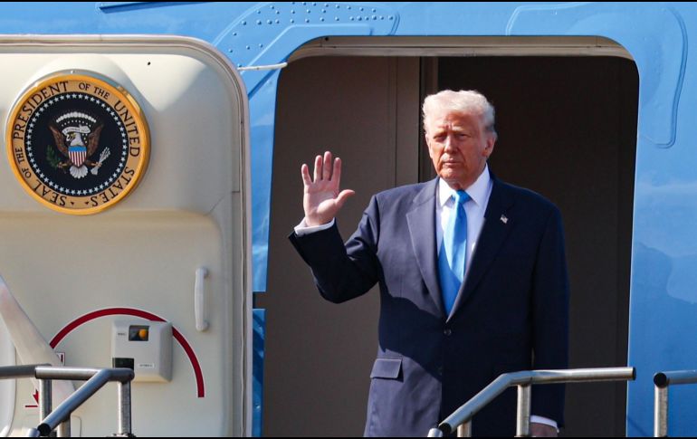 Donald Trump en su arribo a Busan, Corea del Sur. EFE/YONHAP
