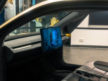 Los taxis de conducción autónoma operarán en ciudades de todo el mundo, empezando por algunas en Estados Unidos. UNSPLASH/Maxim