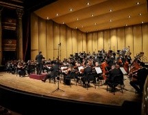 Dos de los compositores estuvieron en el teatro Degollado para escuchar la interpretación de su música. X/FilarmonicaJal