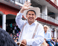 Carlos Manzo se postuló como candidato independiente a la presidencia municipal de Uruapan en las elecciones de 2024 y resultó ganador. ESPECIAL