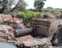 Las obras del cárcamo de bombeo tienen un 70% de avance, mientras que la planta de tratamiento, en la que se trabaja en la fase de fabricación y preparativos para su instalación, cuenta con un 60%. CORTESÍA