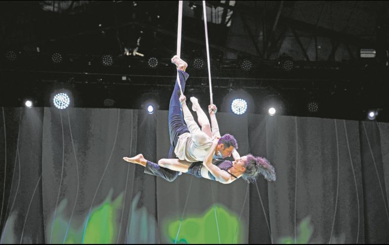 Cada acto requiere de la fuerza y confianza de los acróbatas. EL INFORMADOR/ J. Acosta