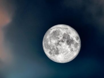 La Luna Llena de noviembre, también conocida como la Luna del Castor o Luna de la Transformación, traerá una poderosa energía de cierre y abundancia. Pixabay