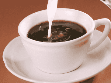 Lo importante es encontrar un equilibrio entre el placer de disfrutar tu café y el cuidado de tu salud. ESPECIAL