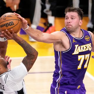 Luka Doncic supera récord de Michael Jordan