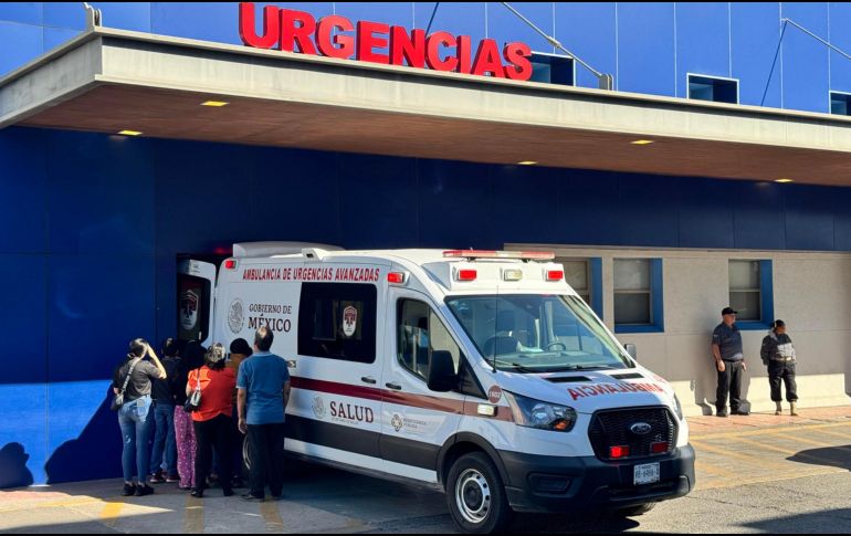 Los familiares de los afectados acusan que la falta de mantenimiento al suministro de energía eléctrica en la tienda de Hermosillo generó la explosión. EFE / D. Sánchez