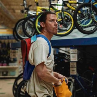 La recomendación de hoy en la cartelera de cine es “Roofman: Un buen ladrón”