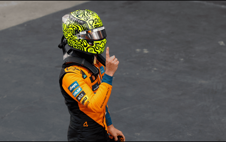 El McLaren del piloto británico respondió a la perfección, consolidando un fin de semana redondo que lo mantiene como firme contendiente al título. EFE / S. Moreira