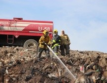 En total participaron 22 elementos de la dependencia municipal, con cinco pipas de agua y tres camionetas tipo pick up. ESPECIAL