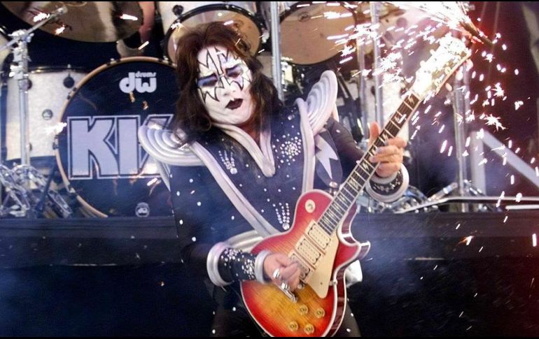 Frehley murió el pasado 16 de octubre a los 74 años, noticia que conmocionó al mundo del rock. AFP/ ARCHIVO.