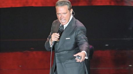 Luis Miguel durante un concierto en el Auditorio Nacional en 2023. SUN/Archivo