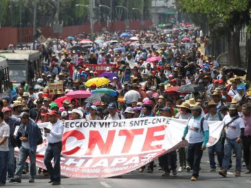 La CNTE prevé bloqueos, marchas y plantones como parte de sus jornadas de protesta nacional. EFE/ARCHIVO