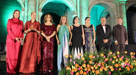 Entrega de la Presea Huehuetlatolli. GENTE BIEN JALISCO / Revista del 14 de noviembre 2025