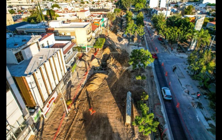 Respecto a las obras que se desarrollan en la Avenida México, entre Américas y Chapultepec, en la Plaza de la República, Zamora Bueno informó que se avanza en las instalaciones sanitarias y en la colocación del adoquín en su parte contraria. EL INFORMADOR / ARCHIVO