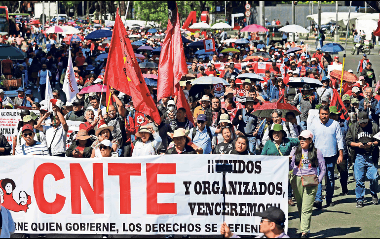 La CNTE convoca a un paro nacional de 48 horas debido a que siguen sin obtener resolución a sus exigencias, varios estados se unen. SUN/C. Mejía