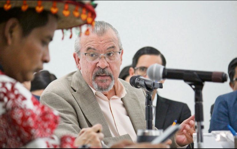 El Secretario de Cultura de Jalisco, Gerardo Ascencio Rubio, presenta ante el Congreso del Estado los avances del primer año de actividades de la dependencia a su cargo. ESPECIAL