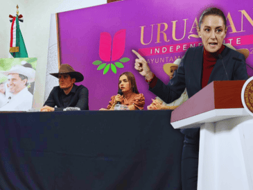 Sheinbaum reiteró que su gobierno permanecerá cercano a las autoridades locales, como en el caso de Uruapan. SUN / EFE / ARCHIVO