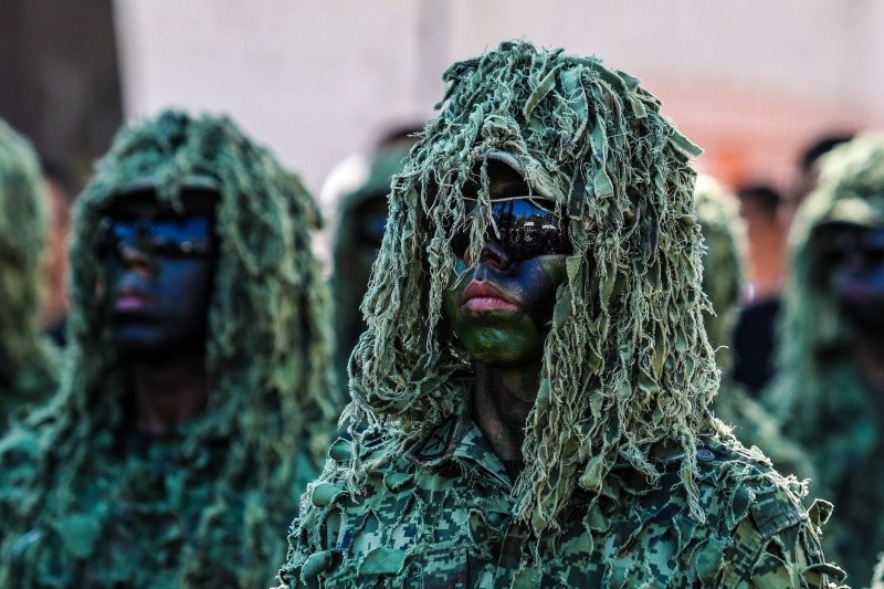 Los contingentes que participaron en el Desfile Cívico Deportivo adoptaron su formación sobre avenida Chapultepec.EL INFORMADOR / A. NAVARRO 