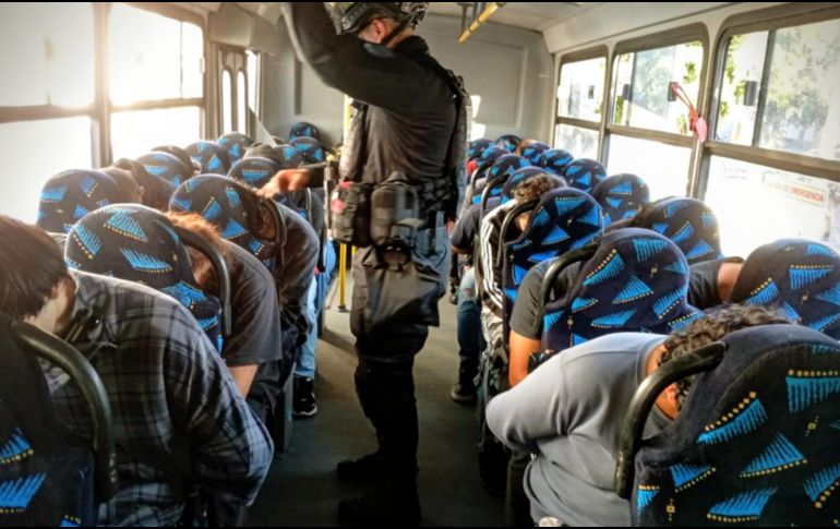 El traslado al penal de Puente Grande, la puesta a disposición ante la autoridad jurisdiccional. CORTESÍA