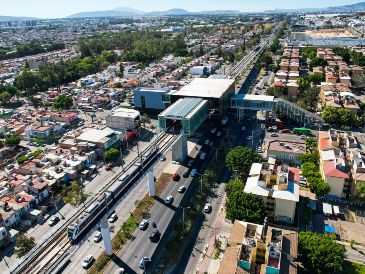 Los accesos de la estación Guadalajara Centro de la Línea 3 del Tren Ligero ya se encuentran habilitados. EL INFORMADOR/ARCHIVO