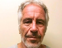 Horas después de que la Cámara de Representantes aprobara el proyecto con 427 votos a favor y solo uno en contra, el Senado decidió remitir automáticamente el proyecto de ley al escritorio del presidente. AP / ARCHIVO