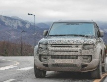 Dejar el auto sin lavar durante varias semanas puede parecer algo sin importancia, pero según expertos, trae consecuencias serias que afectan tanto la apariencia como la durabilidad del vehículo. Unsplash