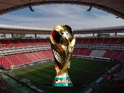 ESTADIO AKRON. Los enfrentamientos en México otorgarán los dos últimos accesos para la primera justa mundialista con 48 selecciones. ESPECIAL / IMAGO7 y AP