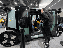 Así luce Zoox, el vehículo autónomo que ofrece viajes gratuitos en Estados Unidos a la espera de la aprobación regulatoria para cobrar los traslados. AP / ARCHIVO