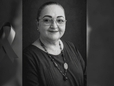 Tras el ataque a balazos, la mujer fue trasladada al Hospital general donde falleció. X /  X / @LaydaSansores