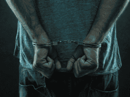 Por medio de un comunicado, la Defensa detalló que los detenidos y todo lo asegurado fueron puestos a disposición de las autoridades competentes. ESPECIAL/Canva