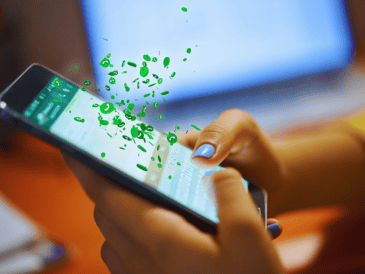 A nivel mundial, WhatsApp es la aplicación más popular, con más de 3 mil millones de usuarios activos, según datos de Statista. ESPECIAL / CANVA