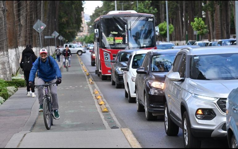 Solo autoridades estatales y municipales con competencia en materia de tránsito pueden imponer sanciones. X / @SEMOV_Edomex 