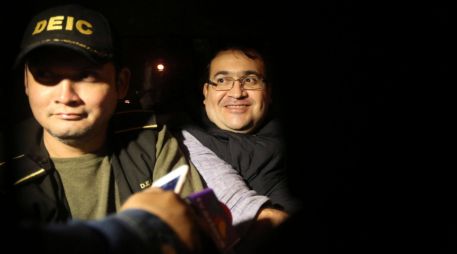 Duarte no es el único exgobernador que ha pisado la cárcel en México: desde el año 2000, al menos una veintena de exmandatarios han sido procesados. EFE / ARCHIVO