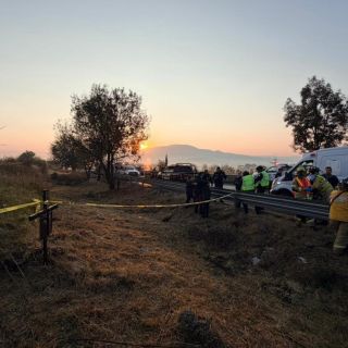 Accidente de autobús en Morelia deja al menos 10 muertos