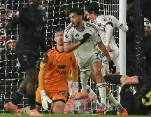 Con este gol, Jiménez pone fin a su sequía goleadora en la Premier League, sumando dos goles en lo que va de la temporada. AFP / G. Kirk