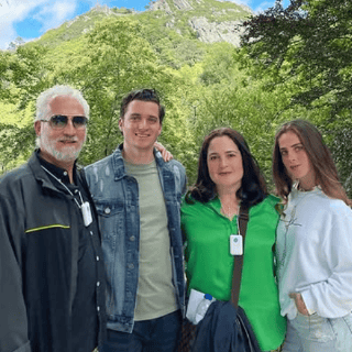 Reviven polémica inhabilitación de Pemex a padre de Fátima Bosch