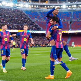 Barcelona golea al Athletic en su regreso al Camp Nou