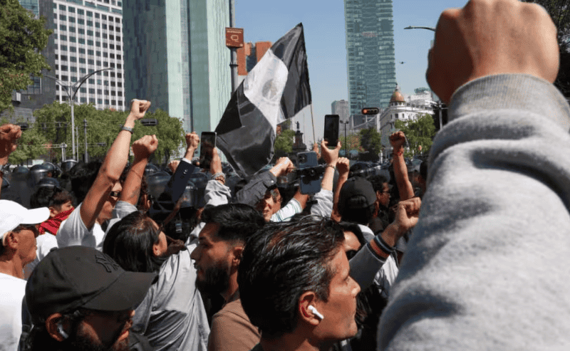 La iniciativa no responde a intereses políticos ni busca represalias contra los alcaldes, dijo Xóchitl Bravo. SUN / ARCHIVO 