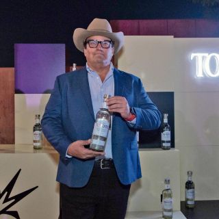 Lanzan primer tequila hecho con agricultura regenerativa