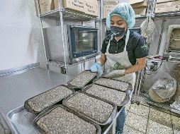 La limitada creación de empleos formales impulsa la informalidad y reduce la seguridad económica de las familias. ESPECIAL