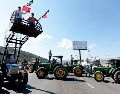 Hoy lunes 24 de noviembre, luego de un llamado nacional, organizaciones de productores del campo y transportistas comenzaron a realizar bloqueos en carreteras y autopistas del país. AFP / ARCHIVO