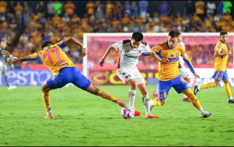 El horario, poco habitual y cercano a la medianoche, ha generado críticas por restarle exposición nacional a un duelo. IMAGO7