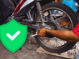 La presión ideal para las llantas de una moto siempre será la que se indique en el manual de usuario. ESPECIAL / CANVA