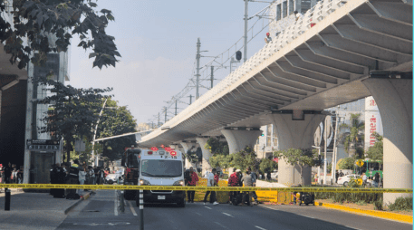 El hombre, de aproximadamente 35 años, fue resguardado alrededor de las 13:00 horas por los elementos de seguridad. EL INFORMADOR/J. Velásquez