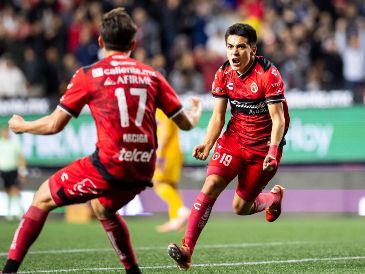 Gilberto Mora (der.) marcó el tercer gol del encuentro. IMAGO7/A. Gutiérrez