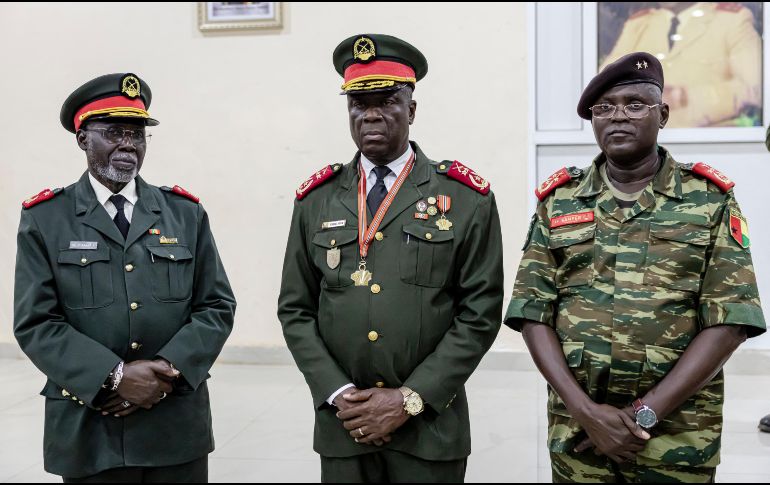 El general Horta N'ta (C) fue designado para dirigir un periodo de transición de un año. AFP / P. Meinhardt