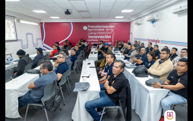 Laboratorio PISA facilitó sus instalaciones para la realización de las sesiones, esta colaboración garantizó que los participantes tuvieran acceso a un entorno adecuado y propicio para el desarrollo de la capacitación. CORTESÍA