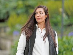 La escritora uruguaya posa para una sesión fotográfica en la Universidad de los Andes, en Bogotá, Colombia. AFP