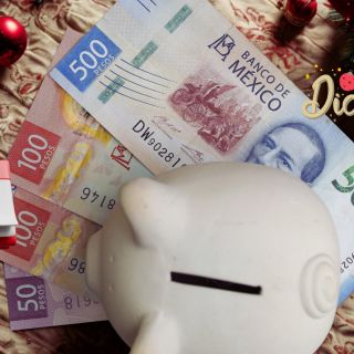 Pensión IMSS e ISSSTE: ¿quién recibe hoy el pago de diciembre 2025 y quién el lunes?